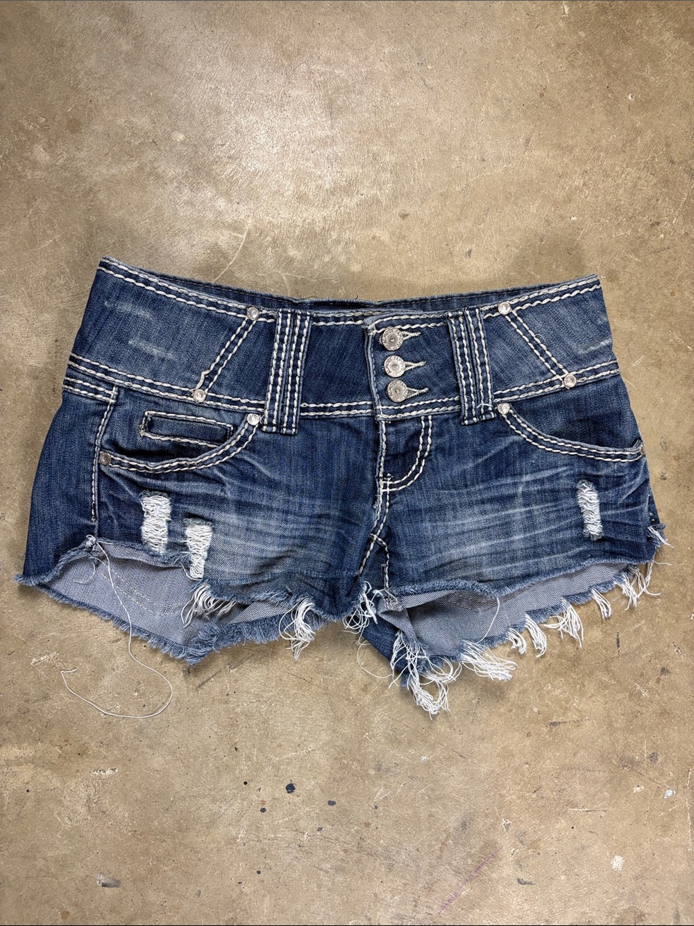 Almost Famous Dark Blue Distressed Denim Cutoff Shorts | Size 5